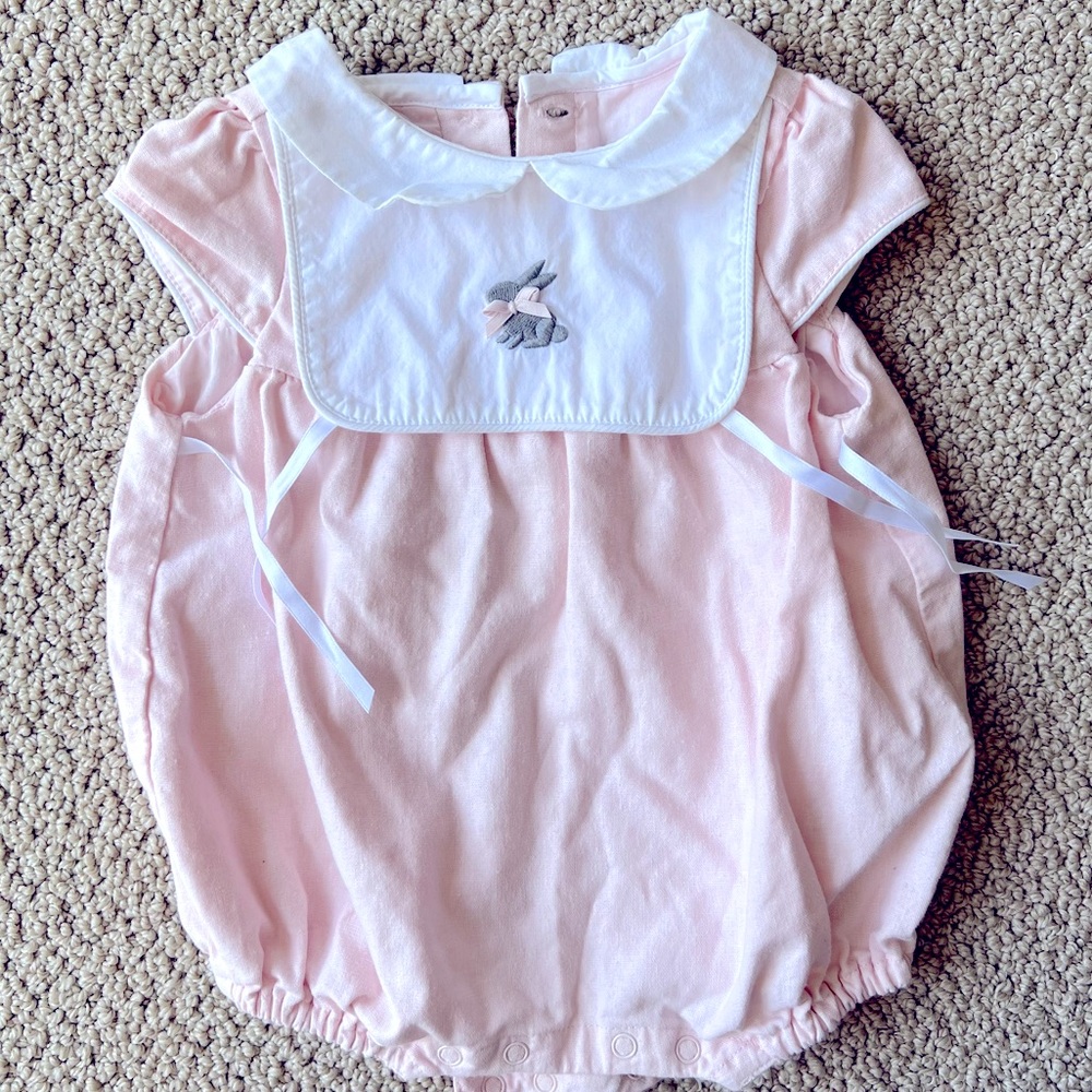 Janie & Jack Pink Peter Pan Collar Bubble Romper with bunny - 0-3 months
